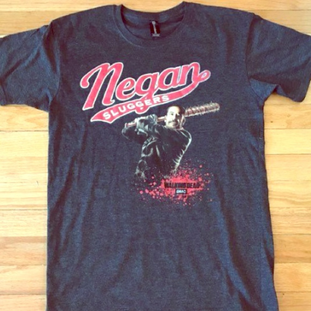 NEW! TWD Neagan Sluggers t-shirt! Size Medium!